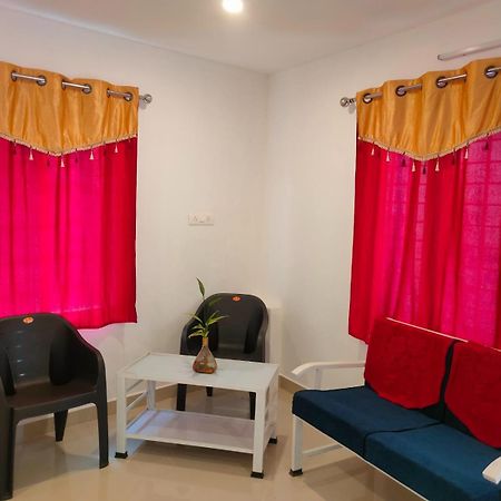 Vip Cottage Kudayattur Bagian luar foto