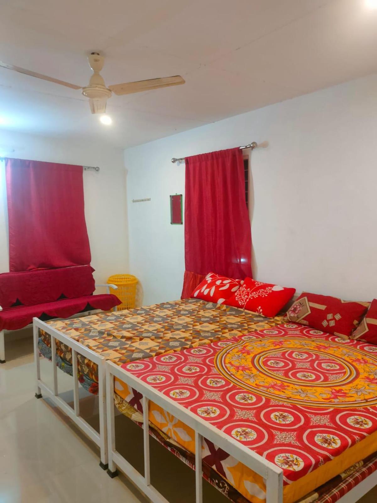 Vip Cottage Kudayattur Bagian luar foto